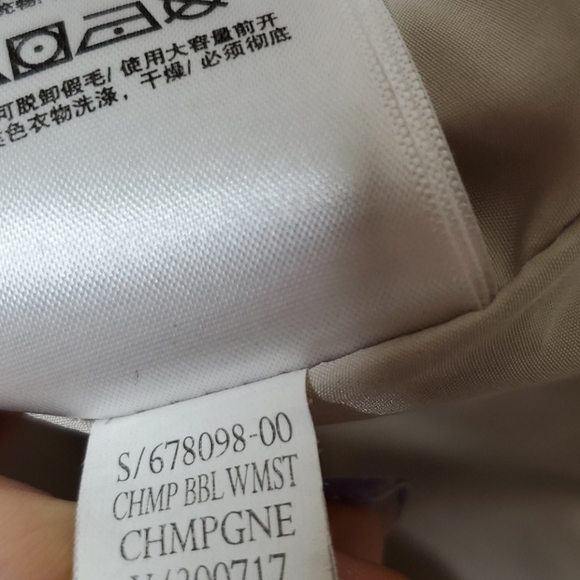 Kid’s Gap Hooded Puffer Coat - Picture 9 of 11